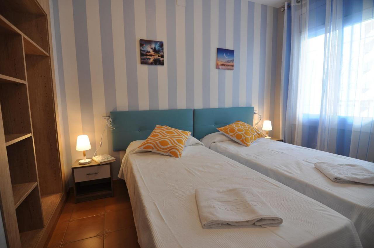 Rnet - Mt Apartaments Rosas Exteriör bild